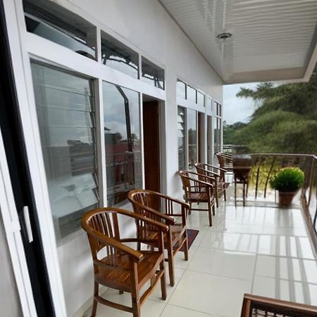 Villa Tiara Magetan Esterno foto